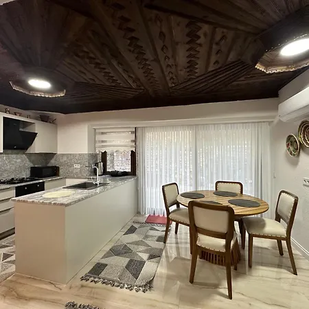 - İçmeler